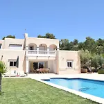 Cozy Villa in Sant Josep de sa Talaia with Private Pool